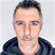 Buona sera oggi sono un artigiano a tempo pieno mai nn passato ho fatto lezioni di matematica ho anche un diploma I.T.C.x ragion